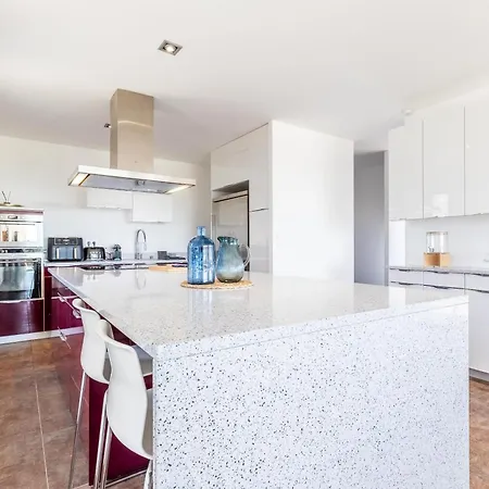 Luxueuse Pour Huit Personnes, Piscine Et Vue Sur Le Golf Villa *