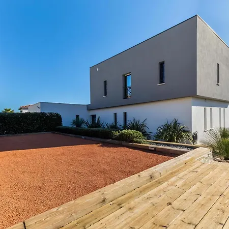 Luxueuse Pour Huit Personnes, Piscine Et Vue Sur Le Golf * Juvignac